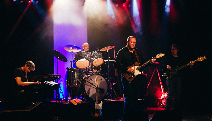 02_Blueschargers-300-dpi-scaled_tt