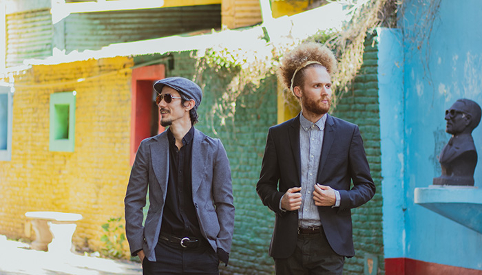 AlvarezHillebrand_tt