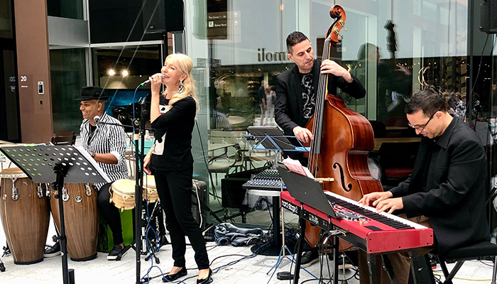 PHOTO-2021-10-22-18-30-36_tt