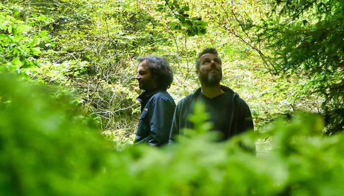 the-outer-string-181108_default_tt