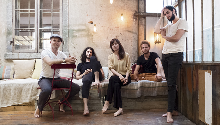 Ymonos01_StefanGanz_tt